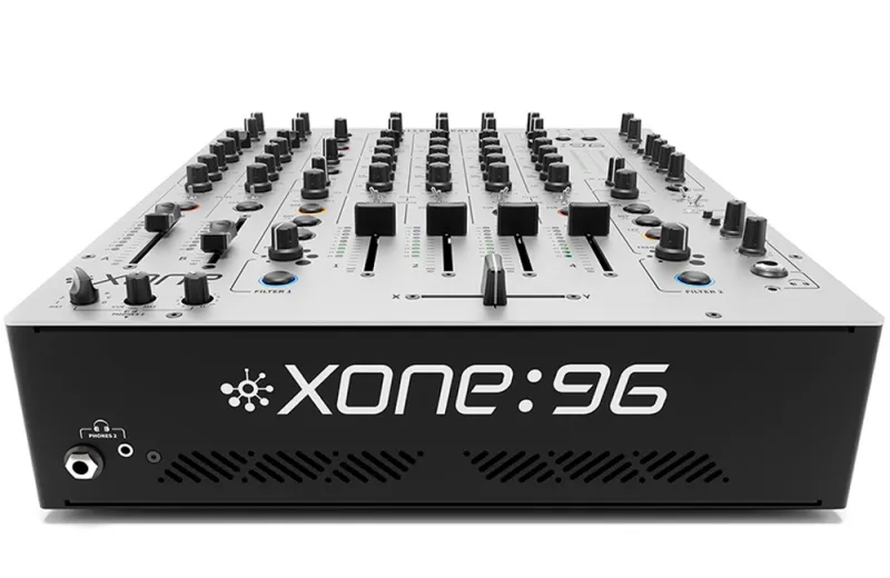 DJ機材 ALLEN &HEATH XONE:96 Allen & Heath XONE:96 Analogue Dj Mixer - Silver