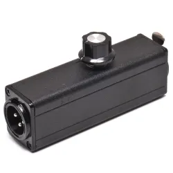 Metro A-116 3-pin XLR (m) to 3-pin XLR (f) with attenuator